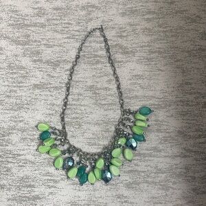 Stylish Green Teardrop Statement Necklace - Women Jewelry